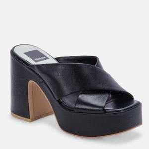 BRAND NEW NEVER WORN Dolce Vita Wonder Heels size 8.5